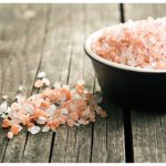 How a 1/4 teaspoon of Himalayan salt fights muscle pain, toxins, and belly fat.