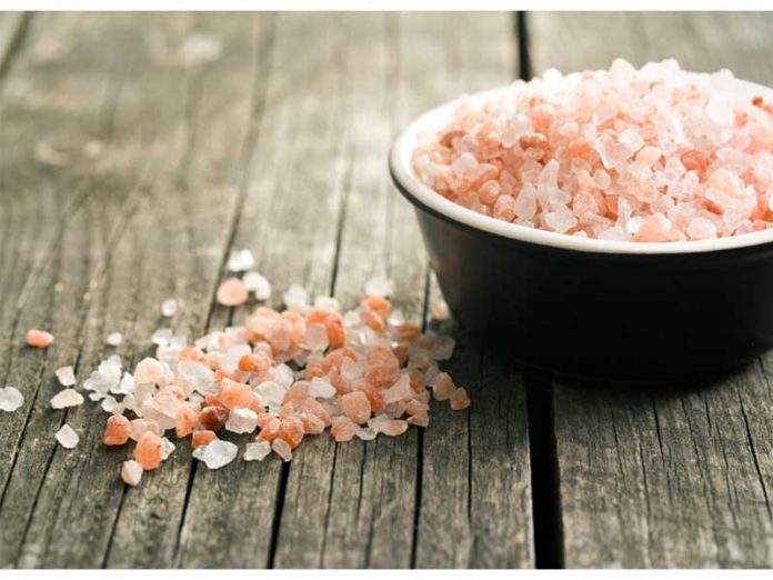 How a 1/4 teaspoon of Himalayan salt fights muscle pain, toxins, and belly fat.